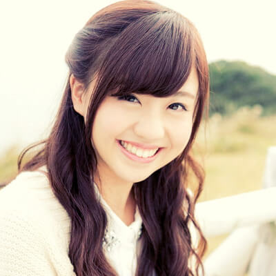 女性