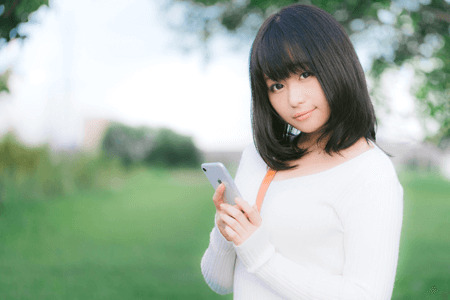 女性
